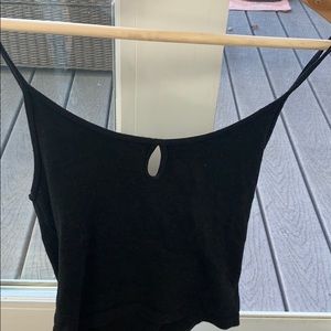 Cropped black tank top